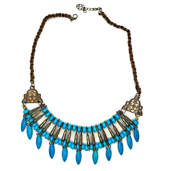 Beautiful Necklace - Picture 1 of 2